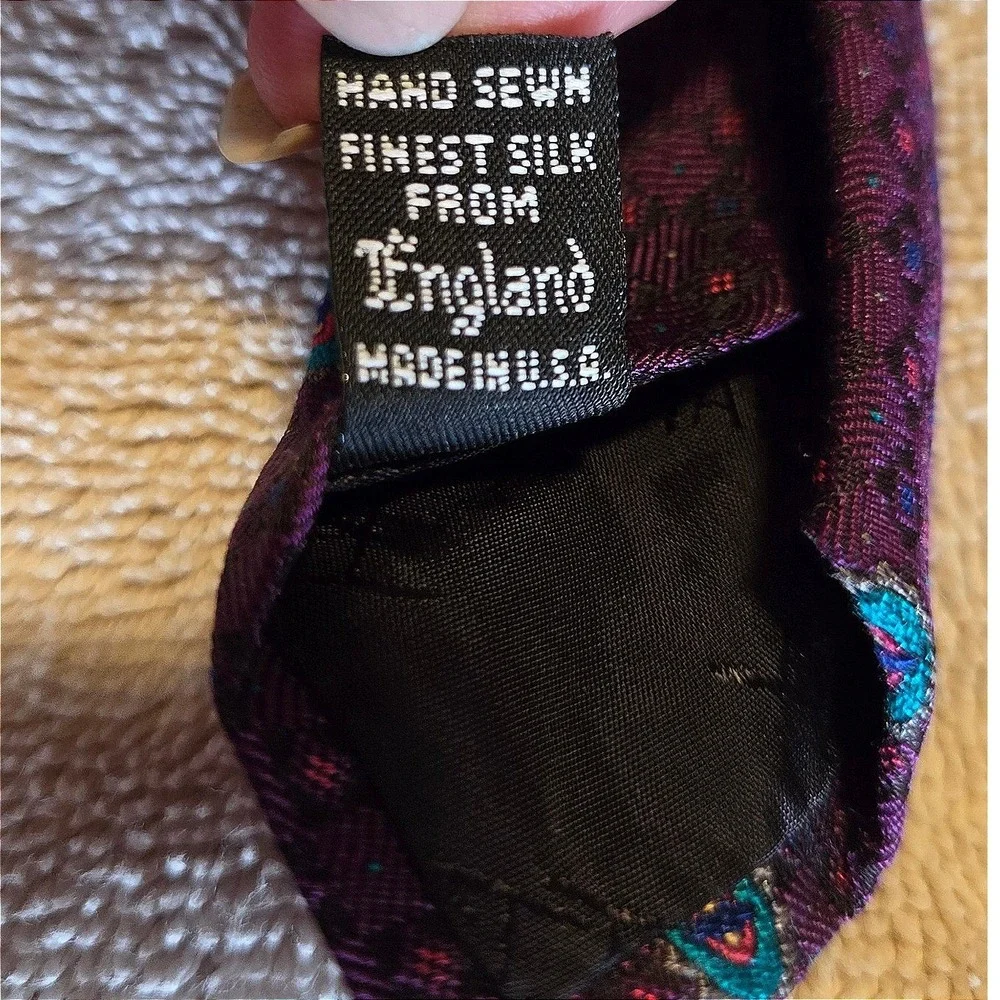 Robert Talbott‎ Silk Tie Purple Geometric Medallion Made in England Luxury